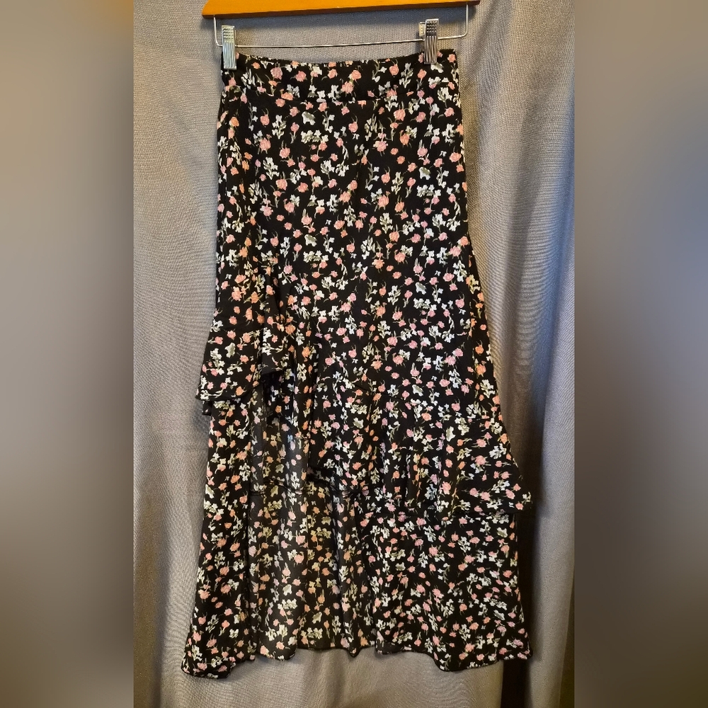 Black Floral Ruffled Maxi Skirt - Women Small